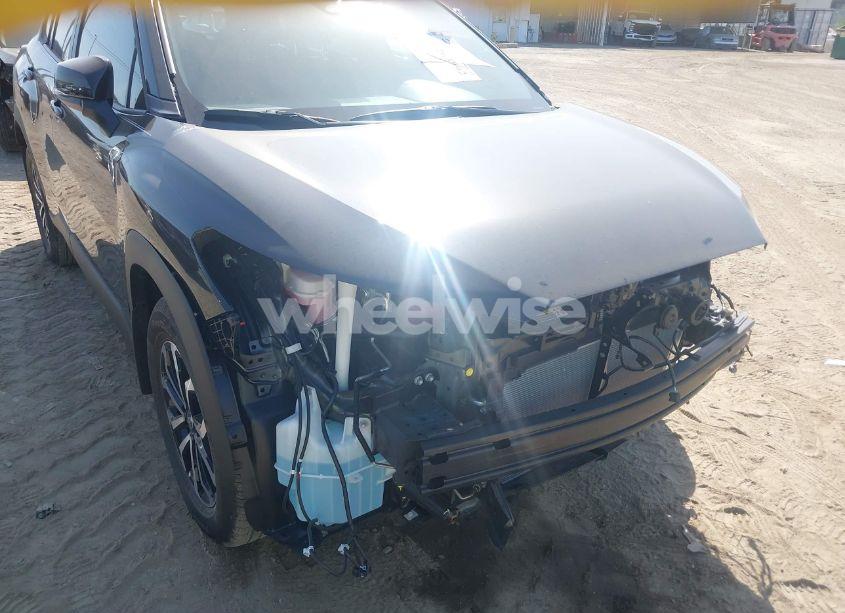 Photo 18 of 2025 Toyota Corolla CROSS HYBRID SE (VIN 7MUFBABG6SV066112)