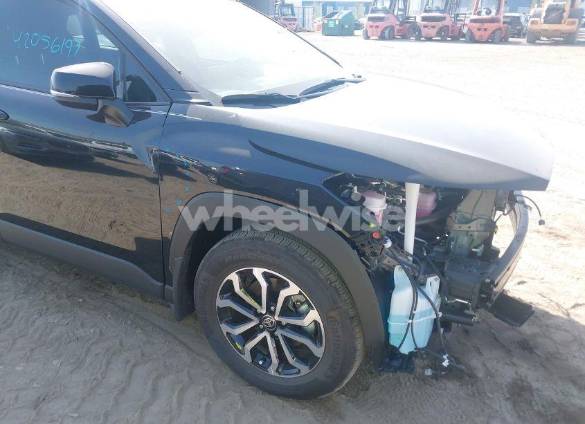 Photo 19 of 2025 Toyota Corolla CROSS HYBRID SE (VIN 7MUFBABG6SV066112)