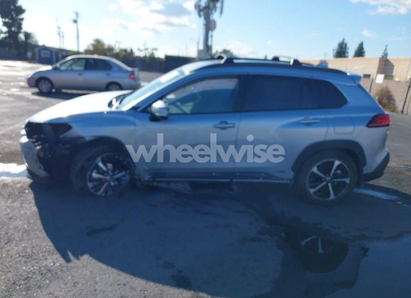 Photo 14 of 2023 Toyota Corolla CROSS HYBRID XSE (VIN 7MUFBABG7PV003141)