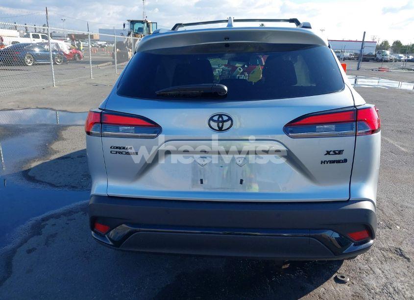 Photo 16 of 2023 Toyota Corolla CROSS HYBRID XSE (VIN 7MUFBABG7PV003141)