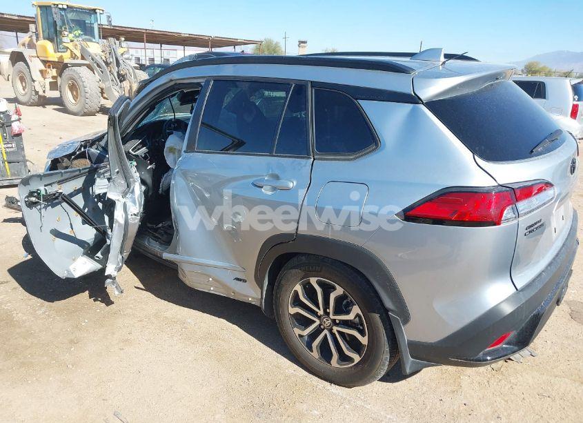 Photo 3 of 2023 Toyota Corolla CROSS HYBRID SE (VIN 7MUFBABG7PV005942)