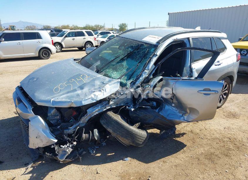 Photo 6 of 2023 Toyota Corolla CROSS HYBRID SE (VIN 7MUFBABG7PV005942)