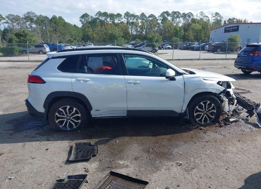 Photo 13 of 2023 Toyota Corolla CROSS HYBRID SE (VIN 7MUFBABG7PV011496)