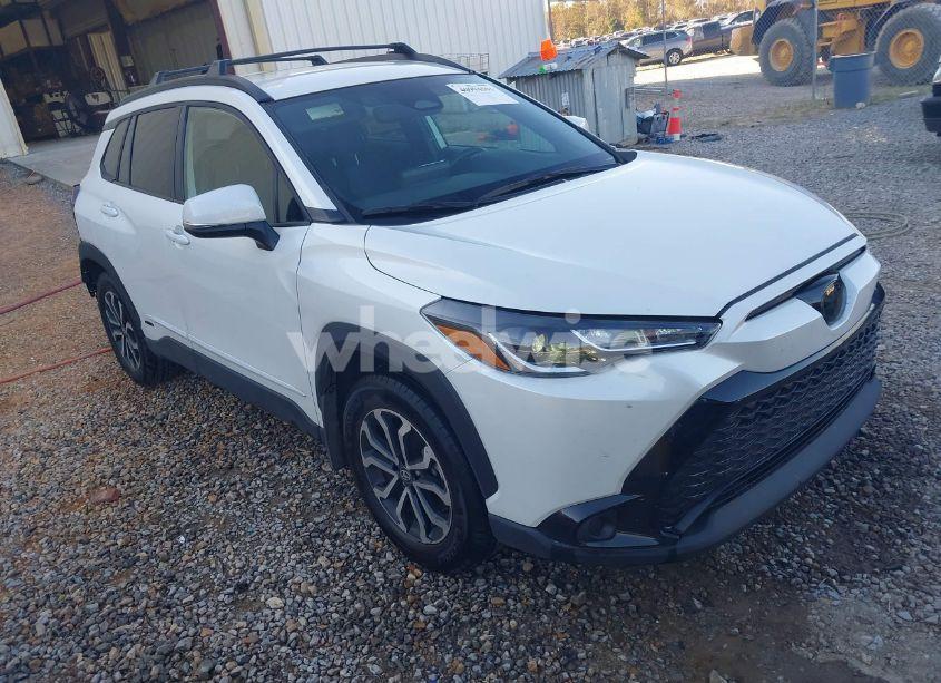 2024 Toyota Corolla CROSS HYBRID SE (VIN 7MUFBABG7RV024378) main photo