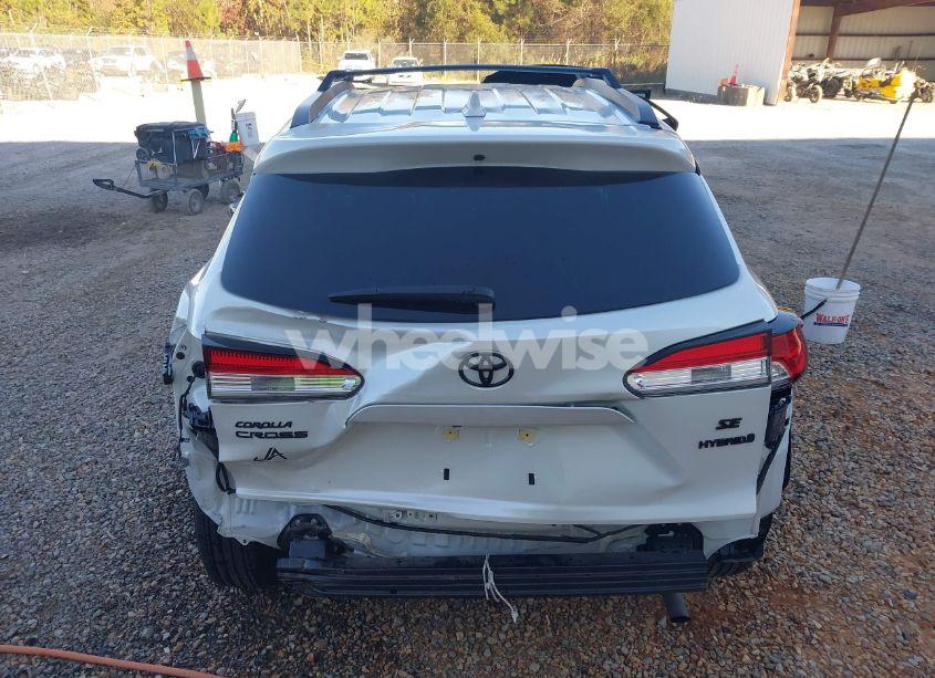 Photo 17 of 2024 Toyota Corolla CROSS HYBRID SE (VIN 7MUFBABG7RV024378)