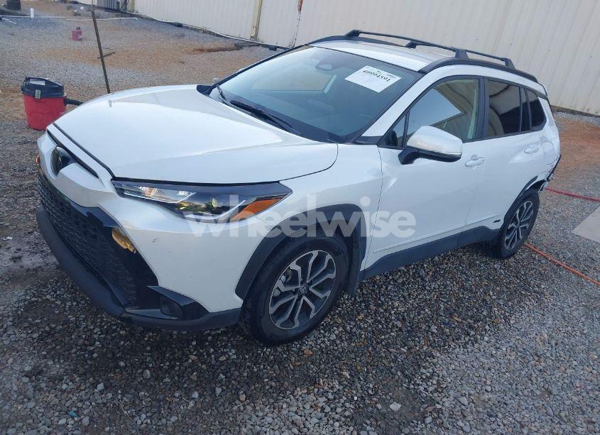 Photo 2 of 2024 Toyota Corolla CROSS HYBRID SE (VIN 7MUFBABG7RV024378)