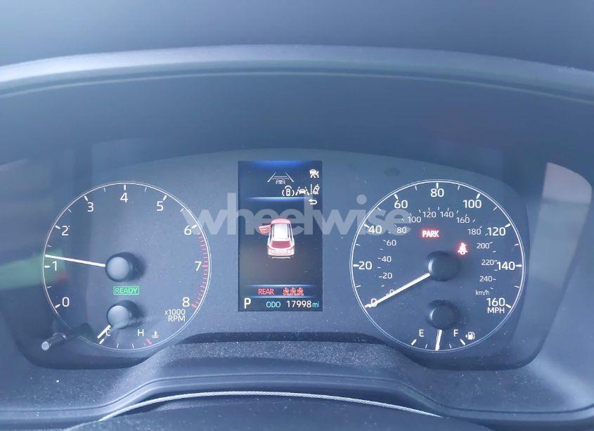 Photo 7 of 2024 Toyota Corolla CROSS HYBRID SE (VIN 7MUFBABG7RV024378)