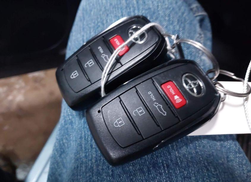 Photo 11 of 2024 Toyota Corolla CROSS HYBRID XSE (VIN 7MUFBABG7RV038359)