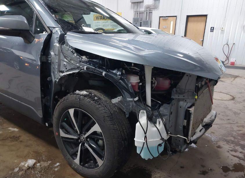 Photo 6 of 2024 Toyota Corolla CROSS HYBRID XSE (VIN 7MUFBABG7RV038359)