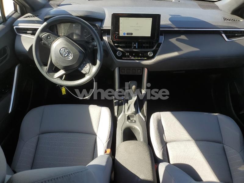 2025 TOYOTA COROLLA CROSS SE (VIN 7MUFBABG7SV081038) main photo