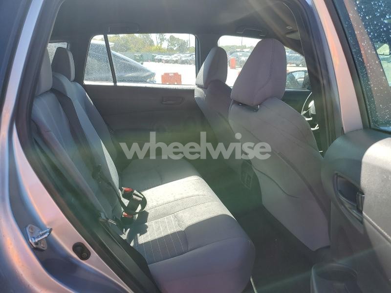 Photo 11 of 2025 TOYOTA COROLLA CROSS SE (VIN 7MUFBABG7SV081038)