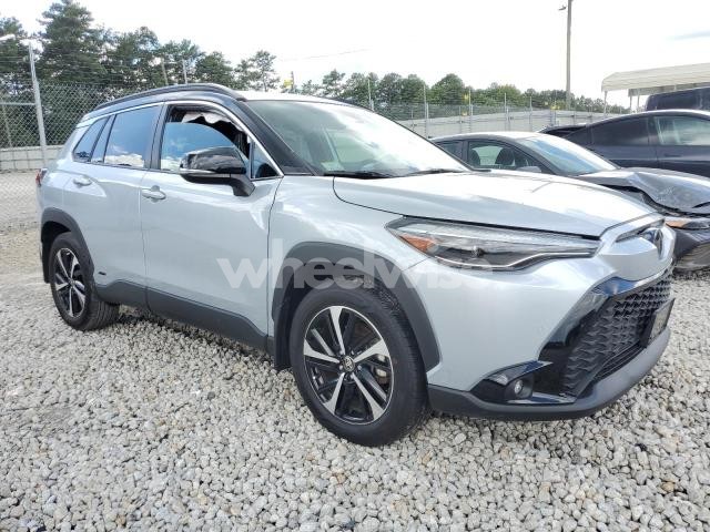 Photo 4 of 2023 TOYOTA COROLLA CROSS LE (VIN 7MUFBABG8PV014312)