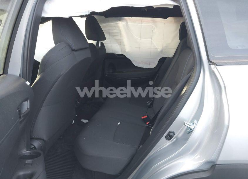 Photo 8 of 2024 Toyota Corolla CROSS HYBRID SE (VIN 7MUFBABG8RV038516)