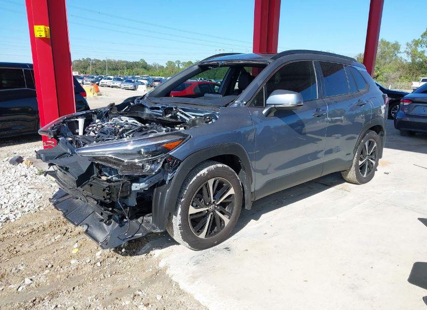 Photo 2 of 2024 Toyota Corolla CROSS HYBRID XSE (VIN 7MUFBABG8RV047989)