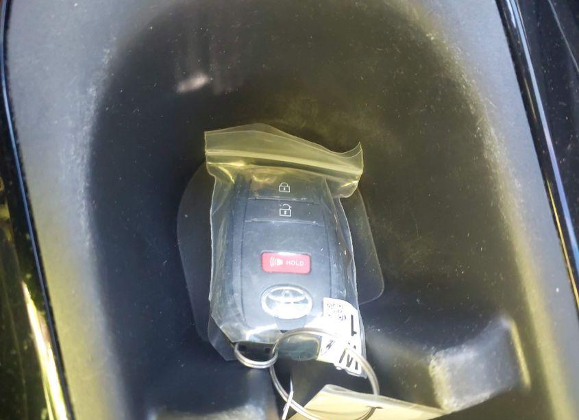 Photo 11 of 2023 Toyota Corolla CROSS HYBRID XSE (VIN 7MUFBABG9PV007577)