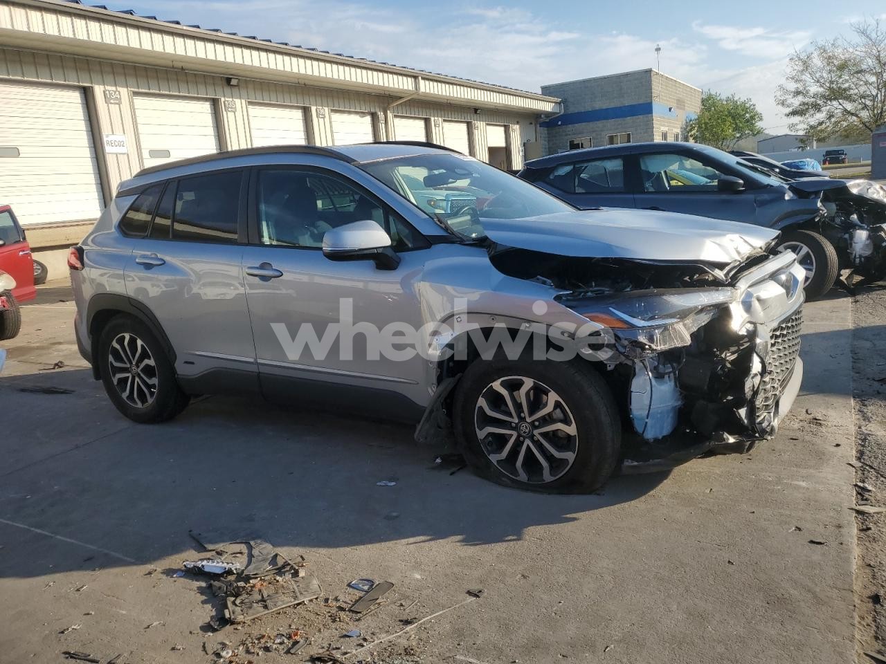 Photo 4 of 2023 TOYOTA COROLLA CROSS LE (VIN 7MUFBABG9PV011211)