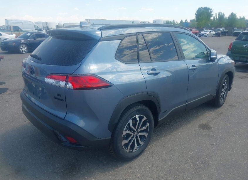 Photo 4 of 2024 Toyota Corolla CROSS HYBRID SE (VIN 7MUFBABG9RV020610)