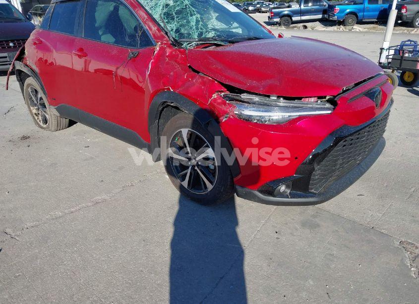 2024 Toyota Corolla CROSS HYBRID XSE (VIN 7MUFBABG9RV045457) main photo
