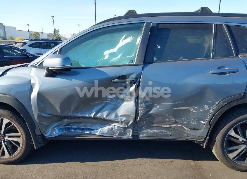 Photo 6 of 2023 Toyota Corolla CROSS HYBRID S/SE/XSE (VIN 7MUFBABGXPV002260)