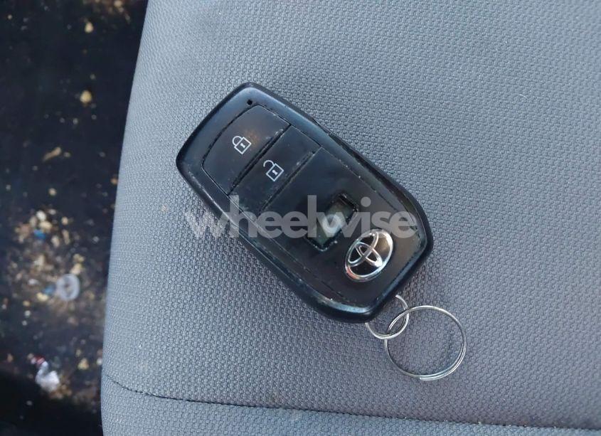 Photo 11 of 2024 Toyota Corolla CROSS HYBRID S (VIN 7MUFBABGXRV021412)