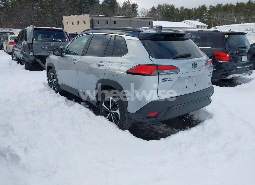 Photo 3 of 2024 Toyota Corolla CROSS HYBRID XSE (VIN 7MUFBABGXRV063045)