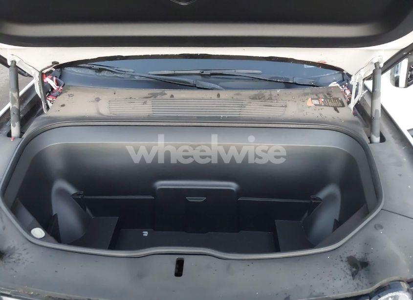 Photo 10 of 2023 Rivian R1s ADVENTURE (VIN 7PDSGABA3PN012049)