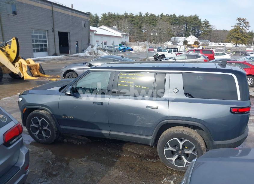 Photo 15 of 2023 Rivian R1s ADVENTURE (VIN 7PDSGABA6PN023661)