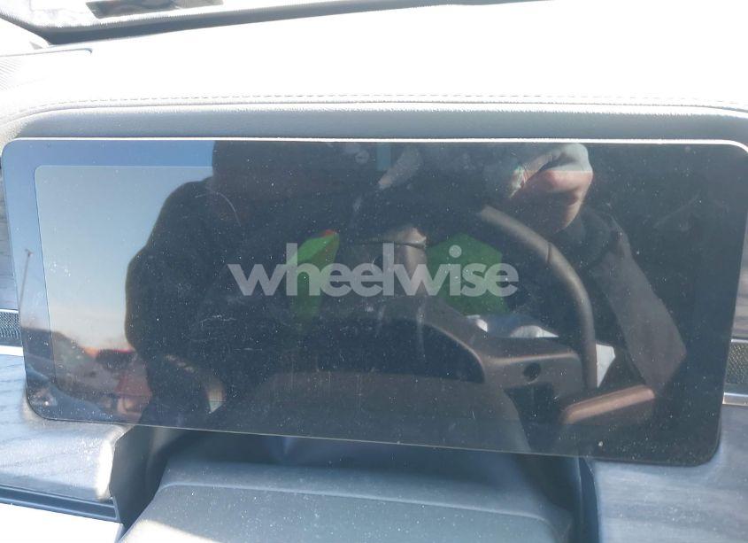 Photo 17 of 2024 Rivian R1s ADVENTURE QUAD MOTOR LARGE PACK (VIN 7PDSGABA6RN031648)