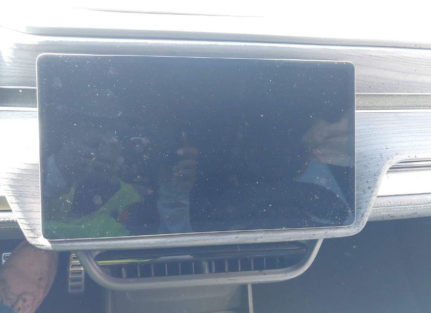 Photo 16 of 2024 Rivian R1s ADVENTURE QUAD MOTOR LARGE PACK (VIN 7PDSGABA6RN032217)