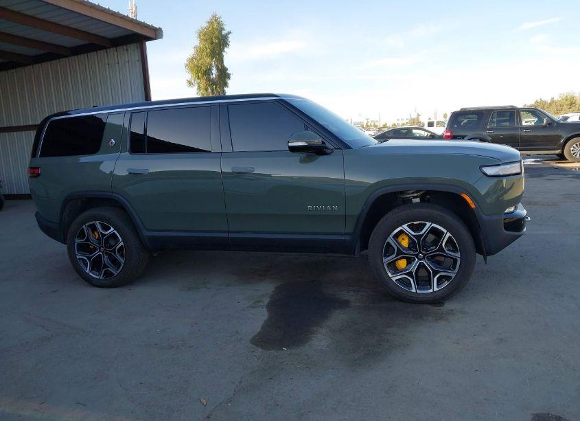 Photo 13 of 2023 Rivian R1s LAUNCH EDITION (VIN 7PDSGABL2PN003411)
