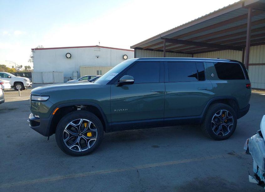 Photo 14 of 2023 Rivian R1s LAUNCH EDITION (VIN 7PDSGABL2PN003411)