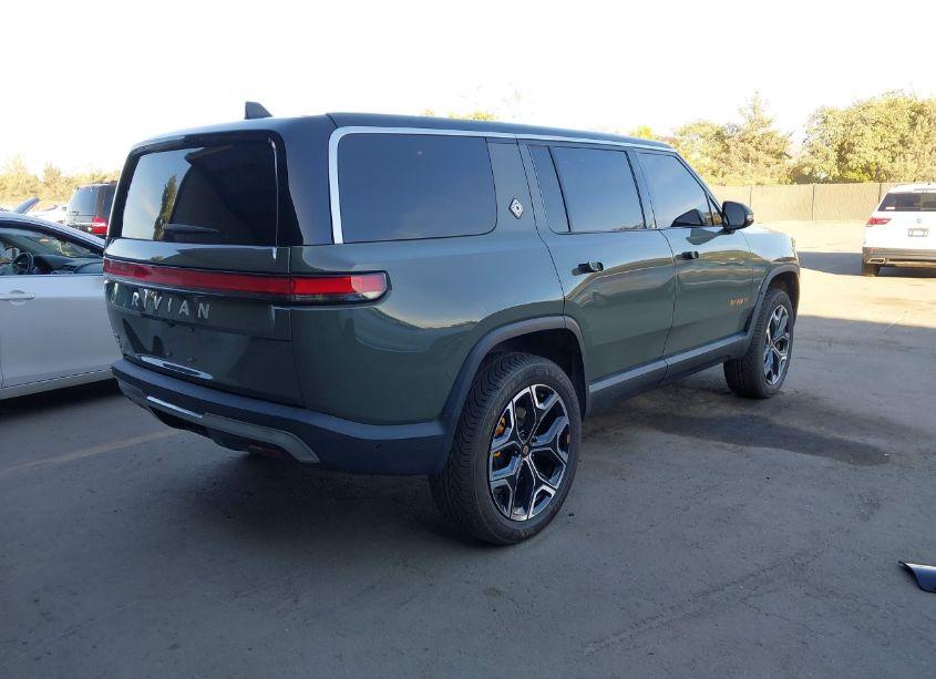 Photo 4 of 2023 Rivian R1s LAUNCH EDITION (VIN 7PDSGABL2PN003411)