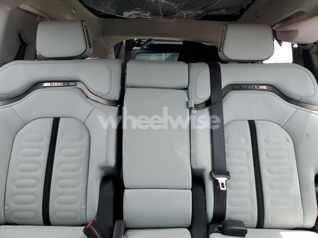 Photo 11 of 2023 RIVIAN R1S LAUNCH EDITION (VIN 7PDSGABL7PN010872)