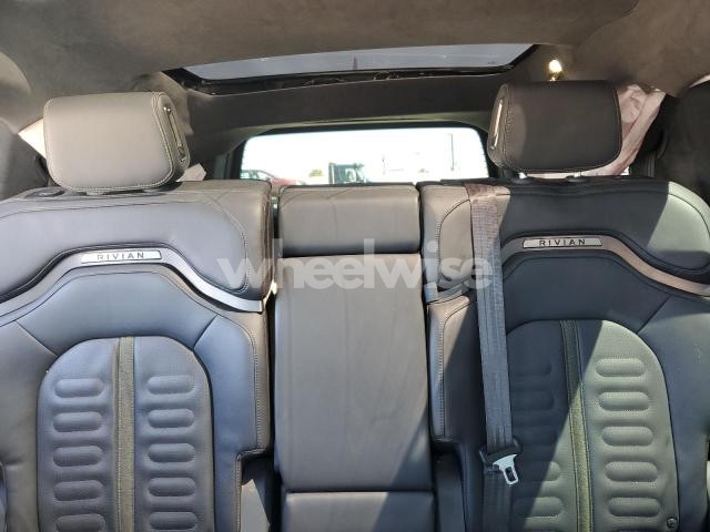 2022 RIVIAN R1S LAUNCH EDITION (VIN 7PDSGABLXNN002648) main photo