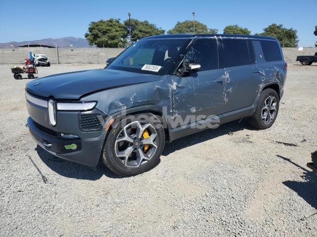Photo 2 of 2022 RIVIAN R1S LAUNCH EDITION (VIN 7PDSGABLXNN002648)
