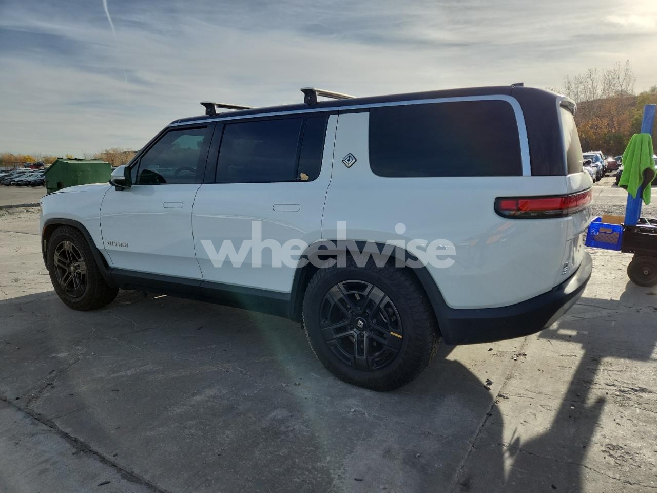 Photo 2 of 2024 RIVIAN R1S ADVENTURE (VIN 7PDSGBBA0RN037077)