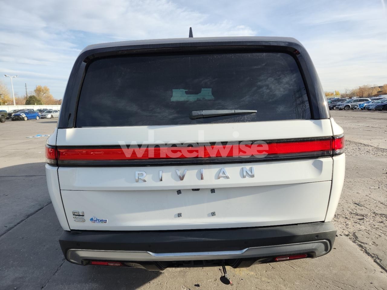 Photo 6 of 2024 RIVIAN R1S ADVENTURE (VIN 7PDSGBBA0RN037077)