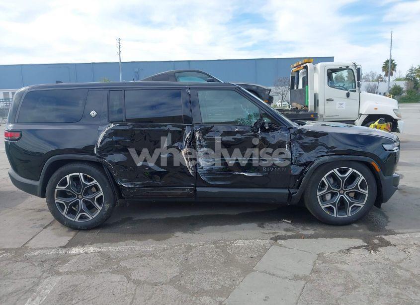 Photo 14 of 2025 Rivian R1s ADVENTURE DUAL MOTOR LARGE PACK/ADVENTURE DUAL MOTOR MAX PACK (VIN 7PDSGBBA5SN055497)