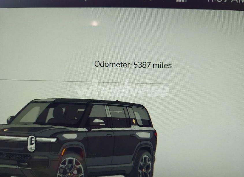 Photo 7 of 2025 Rivian R1s ADVENTURE DUAL MOTOR LARGE PACK/ADVENTURE DUAL MOTOR MAX PACK (VIN 7PDSGBBA5SN055497)