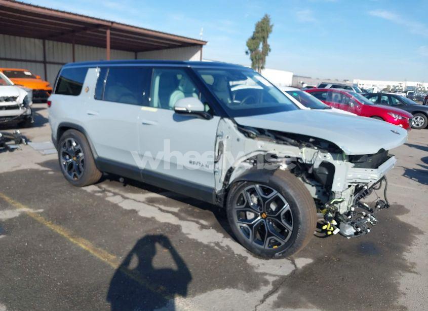 2025 Rivian R1s ADVENTURE DUAL MOTOR LARGE PACK/ADVENTURE DUAL MOTOR MAX PACK (VIN 7PDSGBBA9SN046978) main photo