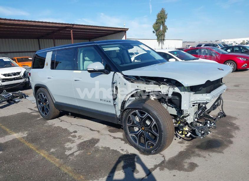 Photo 20 of 2025 Rivian R1s ADVENTURE DUAL MOTOR LARGE PACK/ADVENTURE DUAL MOTOR MAX PACK (VIN 7PDSGBBA9SN046978)