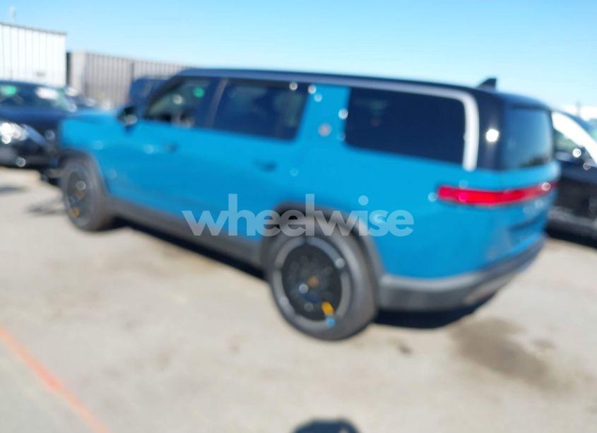 Photo 3 of 2025 Rivian R1s ADVENTURE DUAL MOTOR LARGE PACK/ADVENTURE DUAL MOTOR MAX PACK (VIN 7PDSGBBA9SN056202)