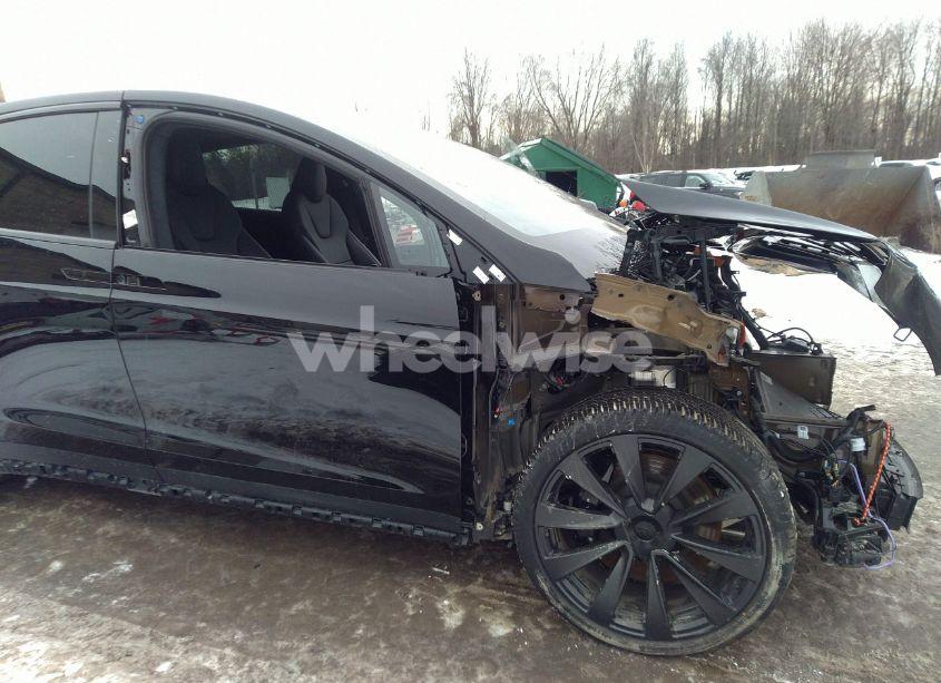 Photo 12 of 2024 Tesla Model X LONG RANGE (VIN 7SAXCAE51RF457496)