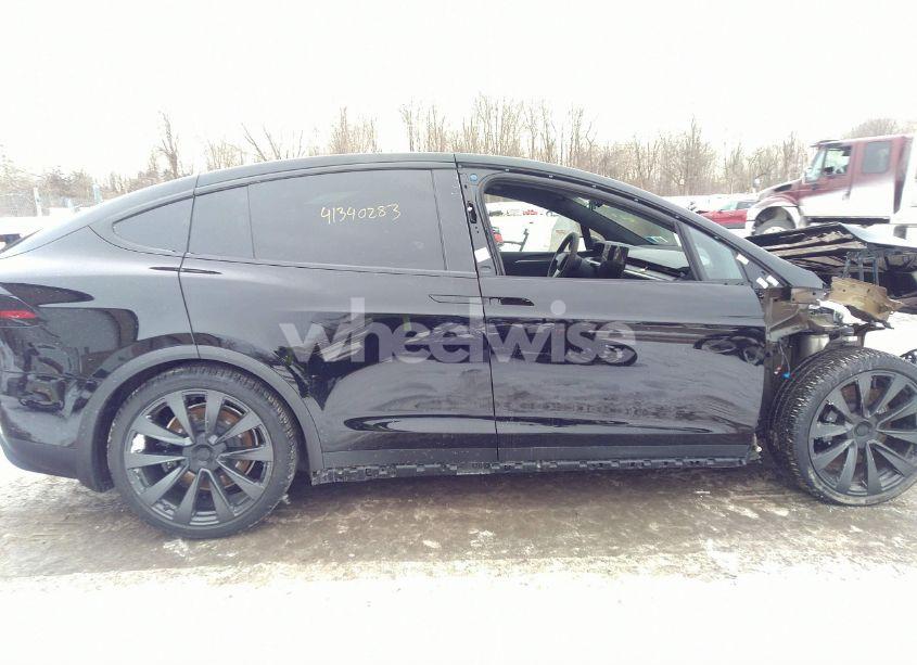 Photo 14 of 2024 Tesla Model X LONG RANGE (VIN 7SAXCAE51RF457496)
