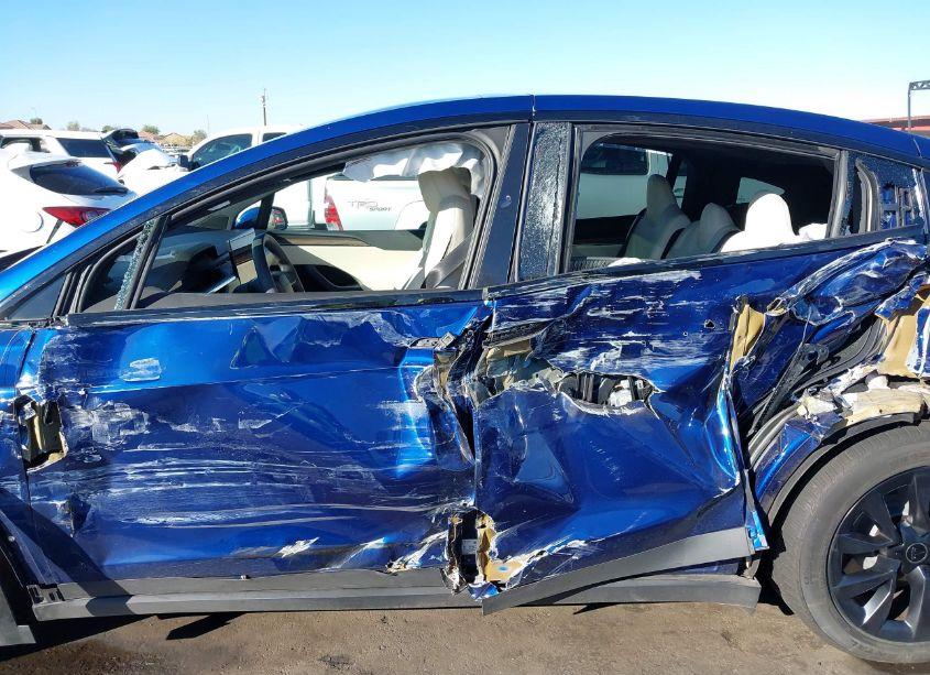 Photo 14 of 2023 Tesla Model X DUAL MOTOR ALL-WHEEL DRIVE/STANDARD RANGE (VIN 7SAXCAE58PF395981)