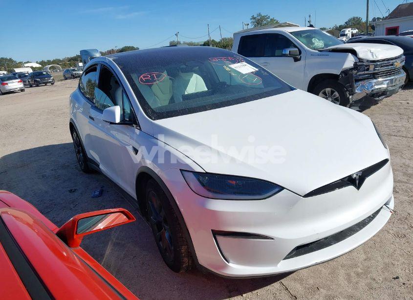 2023 Tesla Model X DUAL MOTOR ALL-WHEEL DRIVE/STANDARD RANGE (VIN 7SAXCBE52PF429743) main photo