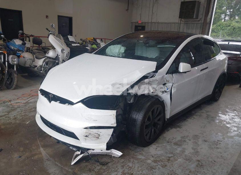 Photo 2 of 2023 Tesla Model X DUAL MOTOR ALL-WHEEL DRIVE/STANDARD RANGE (VIN 7SAXCBE53PF404379)