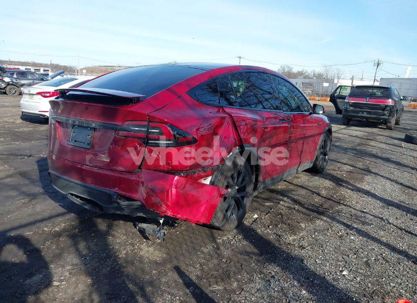 Photo 4 of 2024 Tesla Model X LONG RANGE (VIN 7SAXCBE53RF432685)