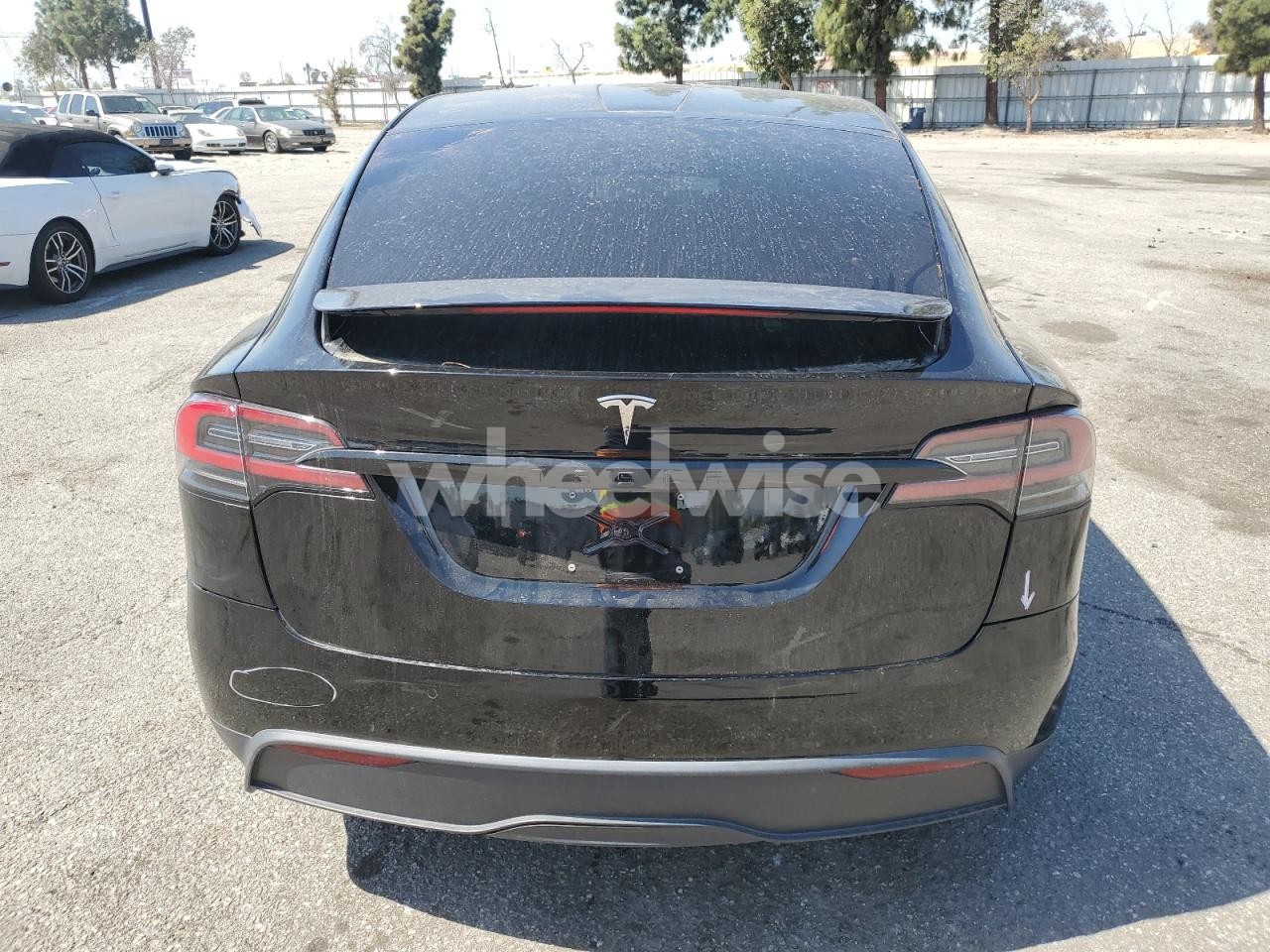 Photo 6 of 2022 TESLA MODEL X (VIN 7SAXCBE54NF328880)
