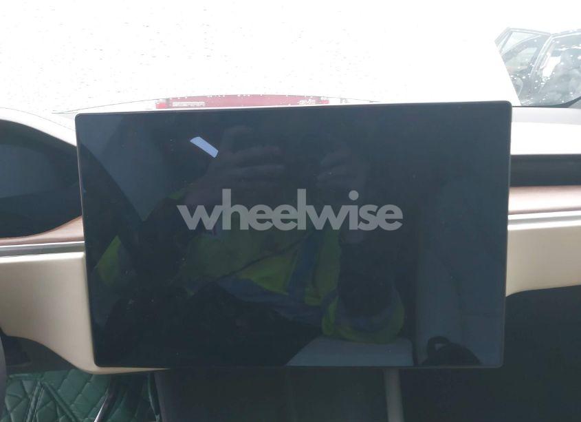 Photo 18 of 2023 Tesla Model X DUAL MOTOR ALL-WHEEL DRIVE/STANDARD RANGE (VIN 7SAXCBE55PF425587)